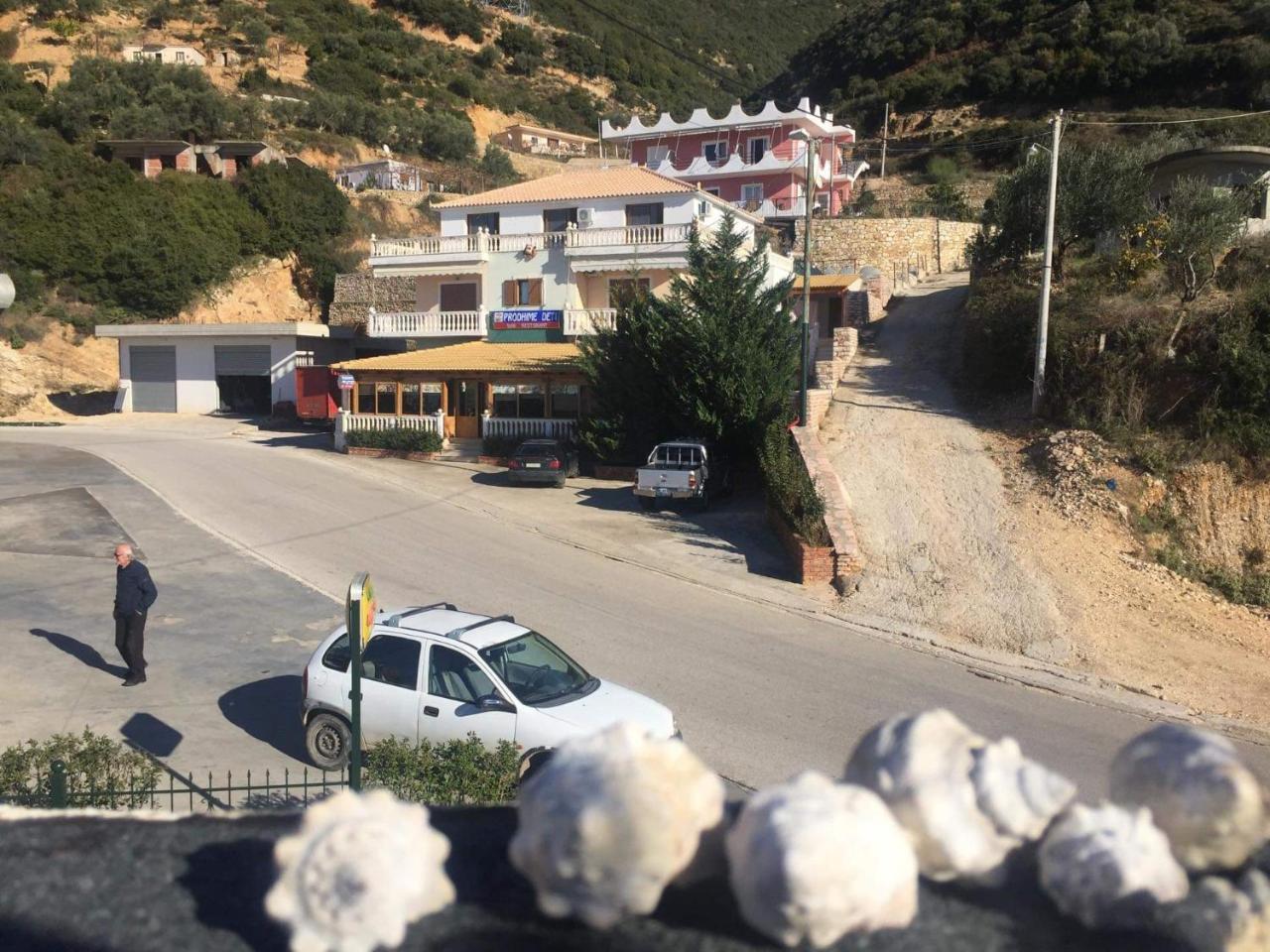 Hotel Lagjini Lukovë Eksteriør billede